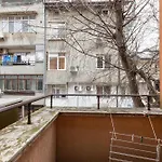 2br - Workspace With Elevator شقة فارنا