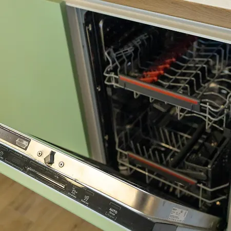 Apartmán 2br - Workspace With Elevator Varna