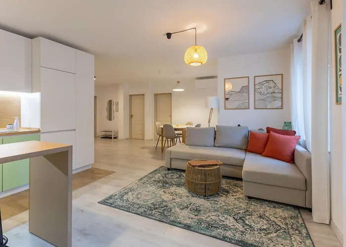 Daire 2br - Workspace With Elevator