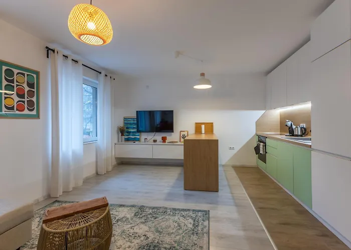 2br - Workspace With Elevator * Varna