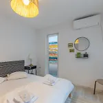 Apartament 2br - Workspace With Elevator