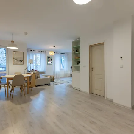 Apartament 2br - Workspace With Elevator *