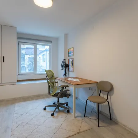 2br - Workspace With Elevator * Varna