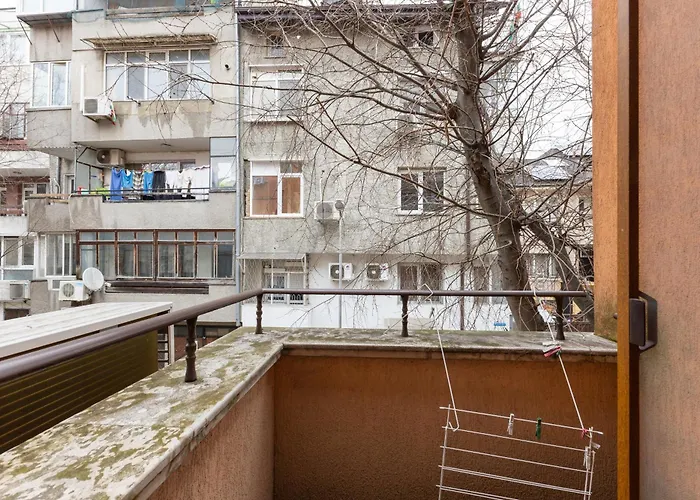 2br - Workspace With Elevator Appartement Varna